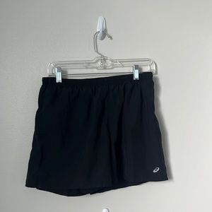 Anti-Chaffing Black ASICS Running Shorts